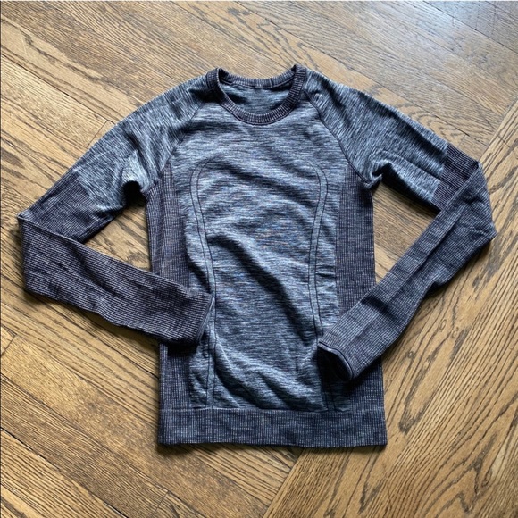 SOLD!! - Lululemon Swiftly Wool Pullover - Picture 3 of 7